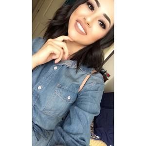 Meet your Posher, Jasmin